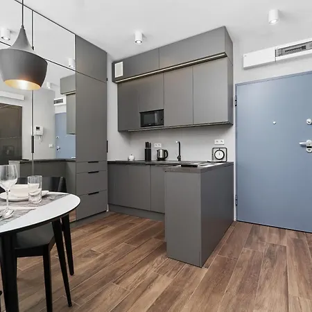 Stawowa By Renters Apartment